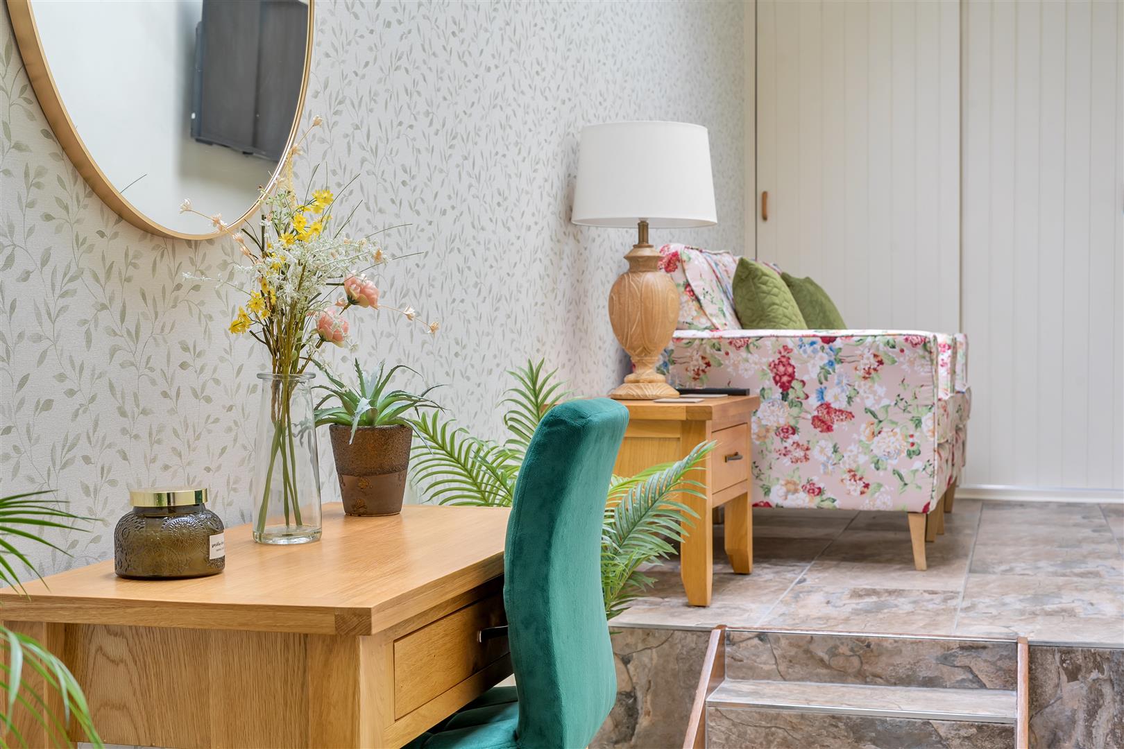 Church Hill, Bromham